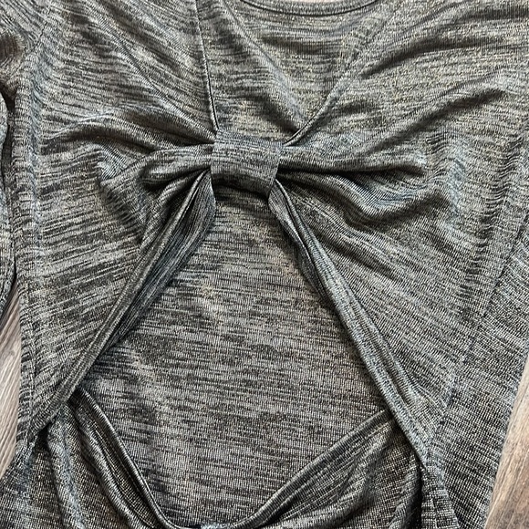 Guess bronze shimmer holiday top - Picture 5 of 6